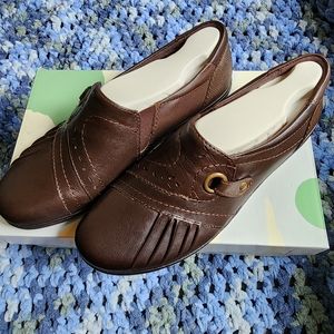 Earth Origins Size 10 Glendale Gabrielle Shoes Leather/Synthetic NWT